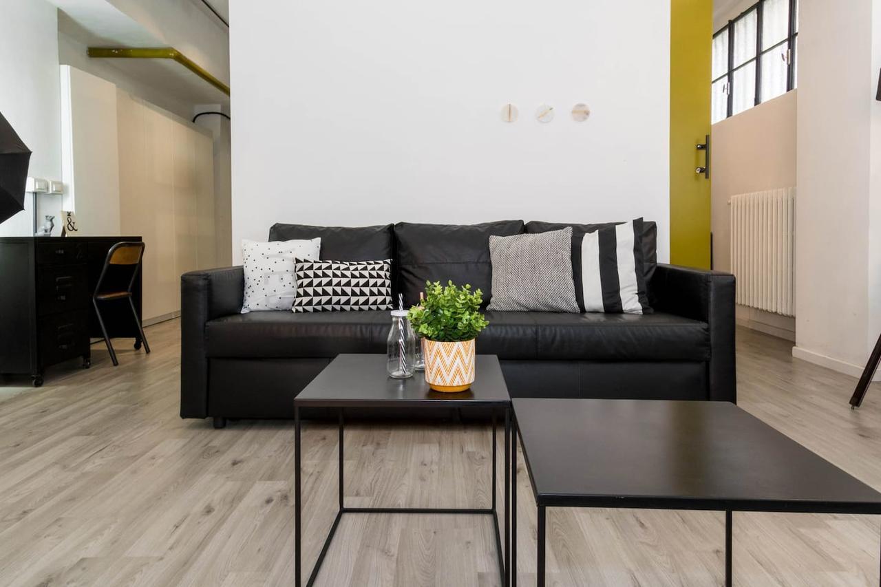 Joivy Exclusive Apt For 4 In Navigli Near Parks Milán Exterior foto